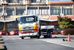 大型車両